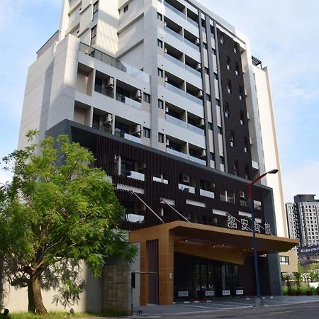 LIANN Hotel Taichung Buitenkant foto