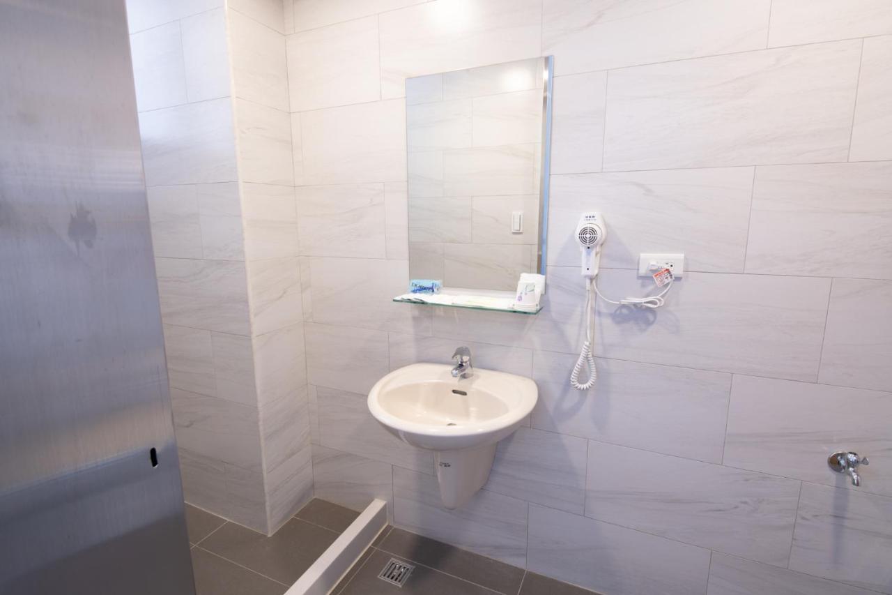 LIANN Hotel Taichung Buitenkant foto