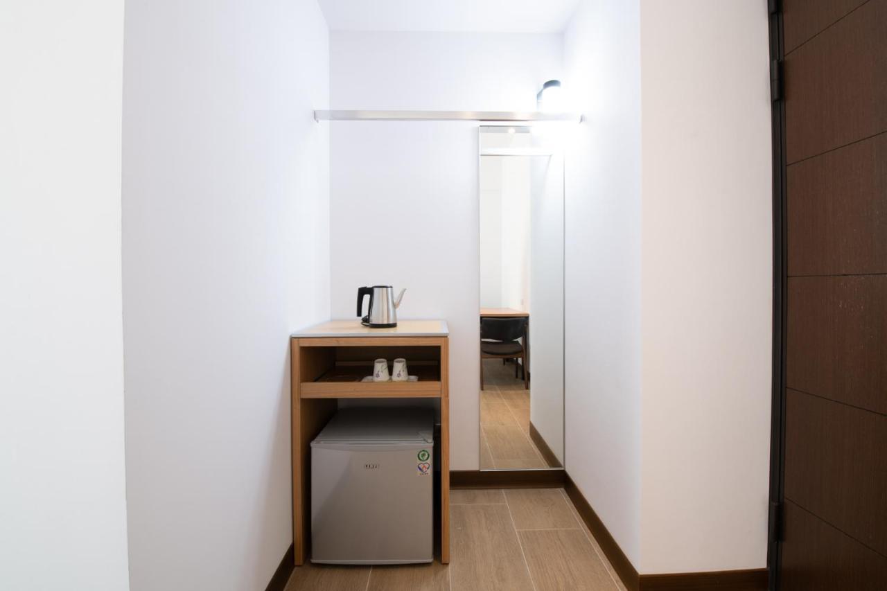 LIANN Hotel Taichung Buitenkant foto